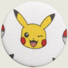 Pikachu button knipoog